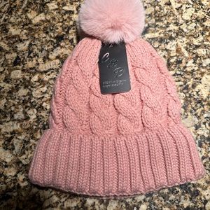 BRAND NEW C&D POM POM HAT